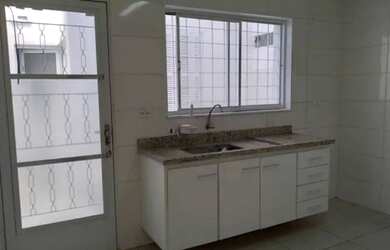 Imagem 10: VENDO EXCELENTE CASA. 58m² de Área, 1 Vaga na garageme2 Dormitórios