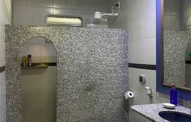 Imagem 15: Casa 2/4 com galpão. Churrasqueira, Varanda, 360m² de Áreae5 Vagas...