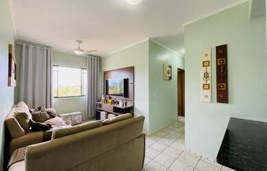 Imagem: O apartamento possui 3 Dormitórios, 1 Banheiro, 1 Vaga na garagem