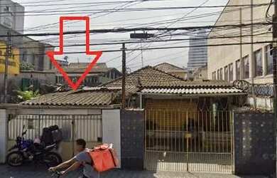 Imagem: A casa possui 2 Dormitórios, 2 Banheiros, 1 Vaga na garagem