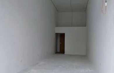 Imagem: O depósito possui 36m² de Área e está localizado em Centro