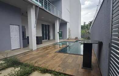 Imagem 3: Casa Sobrado. Piscina, Churrasqueira, Ar-condicionadoeGuarda roupa