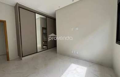 Imagem 15: CASA TÉRREA - 3 SUÍTES - ÁREA 290m² - PORTAL DO SOL GARDEN GOLF -...
