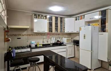 Imagem 4: CASA À VENDA NO JARDIM PACAEMBU EM JUNDIAÍ - SP