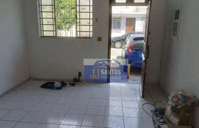 Imagem: A casa possui 2 Dormitórios, 2 Banheiros, 1 Vaga na garagem