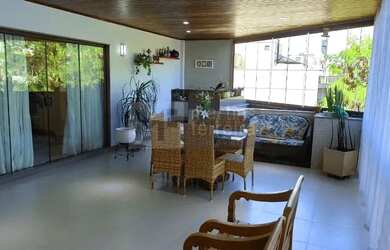 Imagem: O apartamento possui 4 Dormitórios, 3 Banheiros, 3 Vagas na