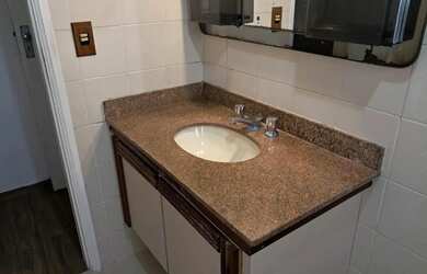 Imagem 12: Apartamento na Ponta da Praia - Locação - 3 Dormitórios - Alto Padrão