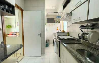 Imagem 2: Vivenda da Cidade 03 Qts 1 Suíte com Armários Fixos/ 2º Andar/ 01 Vaga