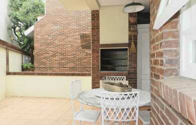 Imagem 6: Casa em condomínio. Churrasqueira, Ar-condicionado, Área de serviçoeLareira