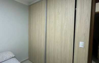 Imagem: O apartamento possui 3 Dormitórios, 2 Banheiros, 2 Vagas na