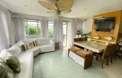 Imagem: O apartamento possui 3 Dormitórios, 4 Banheiros, 2 Vagas na