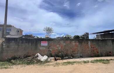 Imagem: O terreno possui 360m² de Área e está localizado em Cidade