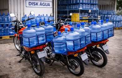 Imagem: O depósito possui 100m² de Área e está localizado em Santana