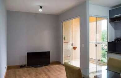 Imagem: O apartamento possui 2 Dormitórios, 1 Banheiro, 1 Vaga na garagem