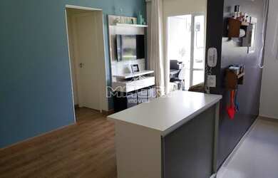 Imagem: O apartamento possui 2 Dormitórios, 1 Banheiro, 1 Vaga na garagem