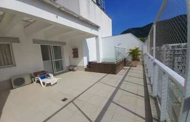 Imagem: O apartamento na cobertura possui 3 Dormitórios, 3 Banheiros