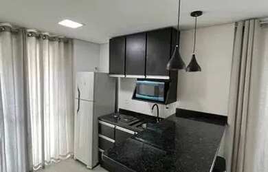 Imagem: O apartamento possui 2 Dormitórios, 1 Banheiro, 1 Vaga na garagem