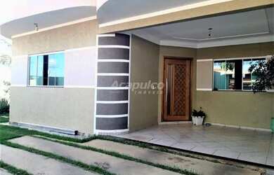 Imagem: A casa possui 3 Dormitórios, 2 Banheiros, 4 Vagas na garagem