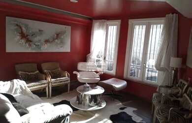 Imagem 1: Privilégio Imóveis vende: Belíssima casa em Santa Teresa