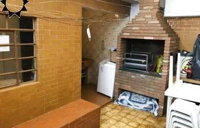 Imagem 7: CASA BELA VISTA. Churrasqueira, Área de serviço, 180m² de Áreae2 Vagas...