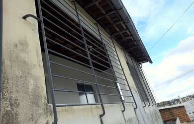 Imagem: A casa possui 2 Dormitórios, 1 Banheiro, 60m² de Área e