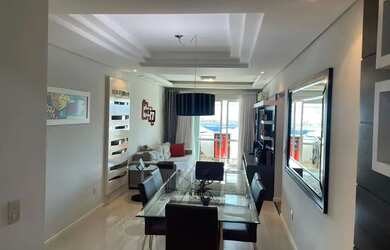 Imagem: O apartamento possui 3 Dormitórios, 2 Banheiros, 1 Vaga na