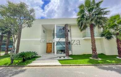 Imagem: A casa em condomínio possui 3 Dormitórios, 5 Banheiros, 5