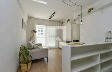 Imagem: O apartamento possui 1 Dormitório, 1 Banheiro, 1 Vaga na garagem