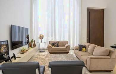 Imagem 7: Portal do Sol Garden. 236m² de Área, 3 Vagas na garageme4 Dormitórios