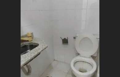 Imagem 8: Casa com 5 suítes, possui 5 vgs cobertas, área gourmet e depósito Valentina...