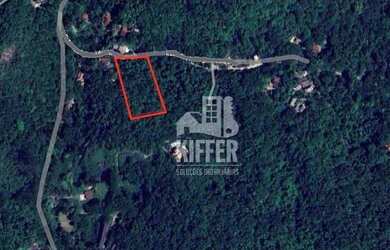 Imagem: O terreno possui 2000m² de Área e está localizado em Vila