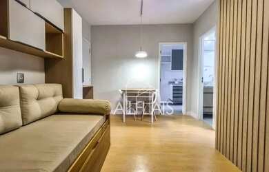 Imagem: O apartamento possui 1 Dormitório, 1 Banheiro, 1 Vaga na garagem