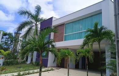 Imagem: A casa em condomínio possui 3 Dormitórios, 5 Banheiros, 4