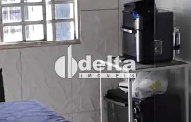 Imagem 3: Casa residencial disponível para venda no bairro Granada em Uberlândia-MG