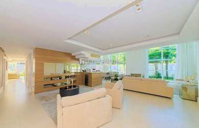 Imagem 8: Casa 4 suítes em condomínio no coração do Campo Comprido. Fácil acesso...