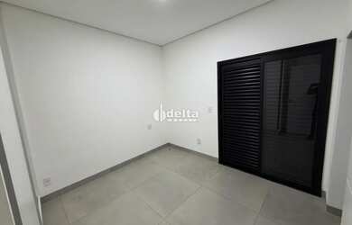 Imagem 13: Casa em condomínio disponível para locação no bairro Grand Ville em...