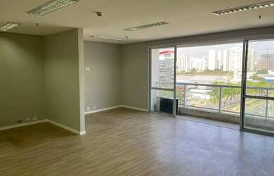 Imagem: O depósito possui 2 Vagas na garagem, 62m² de Área, Imóvel