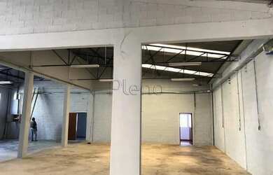 Imagem: O depósito possui 840m² de Área e está localizado em Recreio