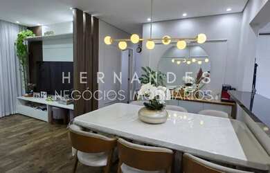 Imagem: O apartamento possui 4 Dormitórios, 2 Banheiros, 2 Vagas na