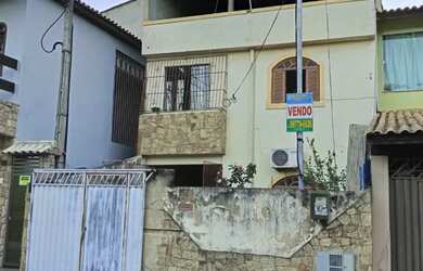 Imagem: O apartamento possui 4 Dormitórios, 2 Banheiros, 2 Vagas na