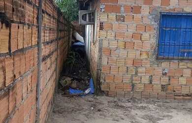 Imagem 8: Casa no tarumã. 240m² de Área, 4 Vagas na garageme2 Dormitórios