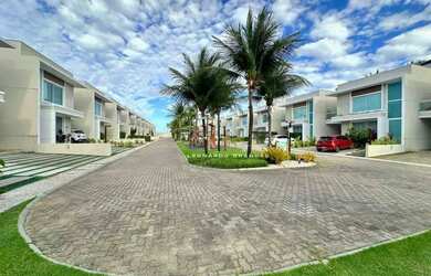 Imagem: A casa em condomínio possui 3 Dormitórios, 3 Banheiros, 4