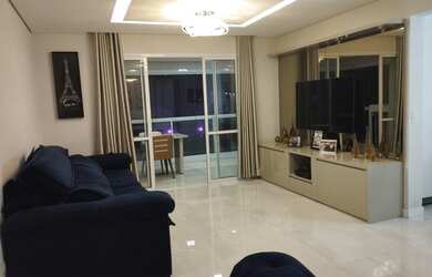 Imagem: O apartamento possui 3 Dormitórios, 2 Banheiros, 2 Vagas na