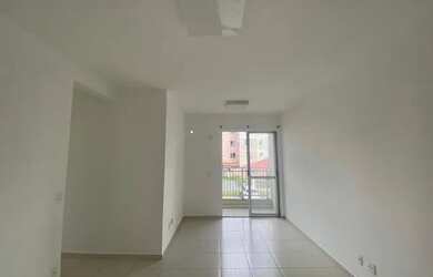 Imagem: O apartamento possui 3 Dormitórios, 2 Banheiros, 1 Vaga na