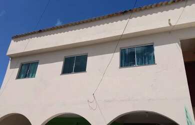 Imagem: A casa possui 5 Dormitórios, 4 Banheiros, 5 Vagas na garagem