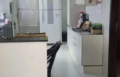 Imagem: A casa possui 2 Dormitórios, 2 Banheiros, 1 Vaga na garagem