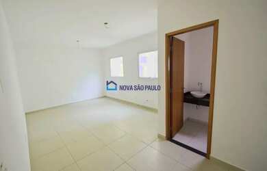 Imagem: O depósito possui 1 Vaga na garagem, 27m² de Área e Imóvel