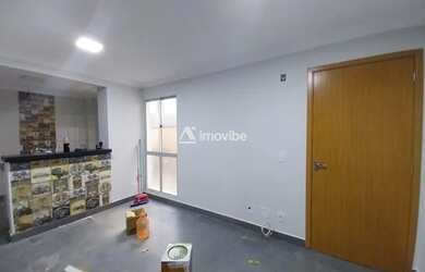 Imagem: O apartamento possui 2 Dormitórios, 1 Banheiro e 42m² de Área