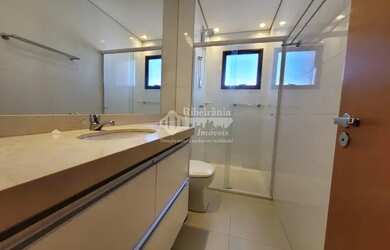 Imagem: O apartamento possui 2 Dormitórios, 2 Banheiros, 2 Vagas na