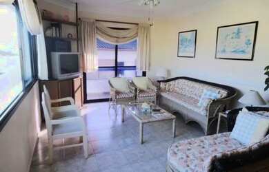 Imagem: O apartamento possui 3 Dormitórios, 5 Banheiros, 2 Vagas na